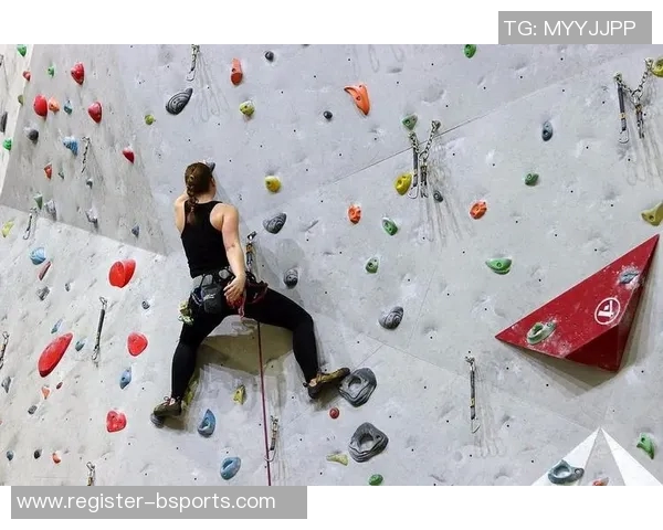 武汉攀岩队以52分稳居攀岩联赛积分榜首位展现强劲实力实时数据